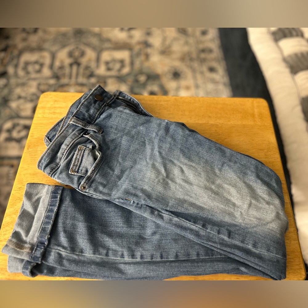 Universal Thread Light Blue Straight Jeans